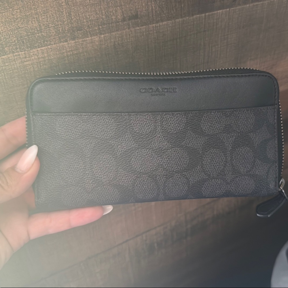 Coach Signature Black and Gray Zip Wallet